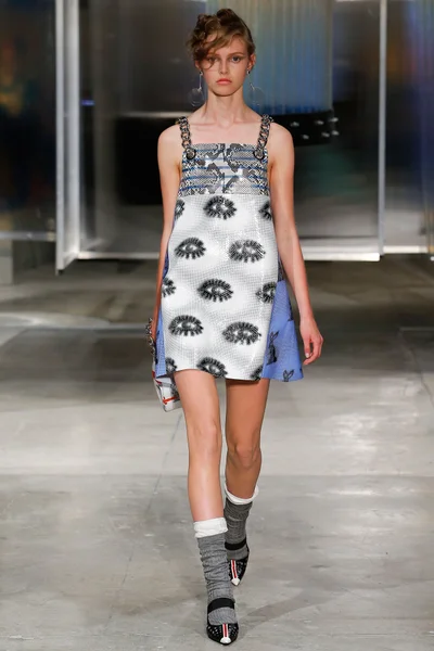 Look 43